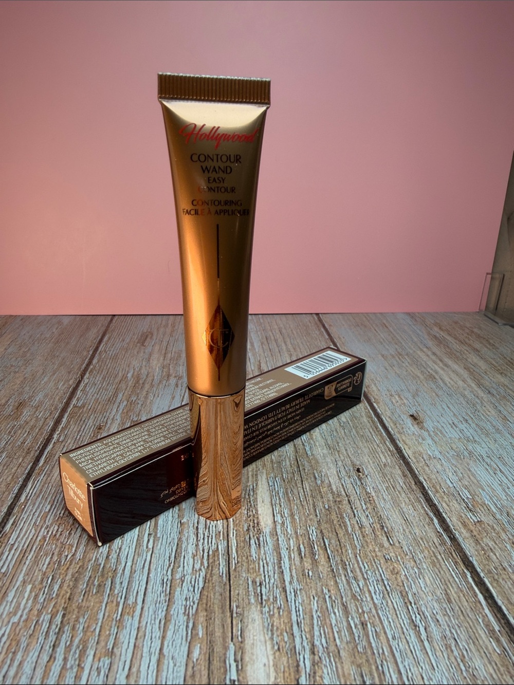 Charlotte Tilbury Bronze Contour Wand - FAIR CLAIR Gold and Bronze Packaging